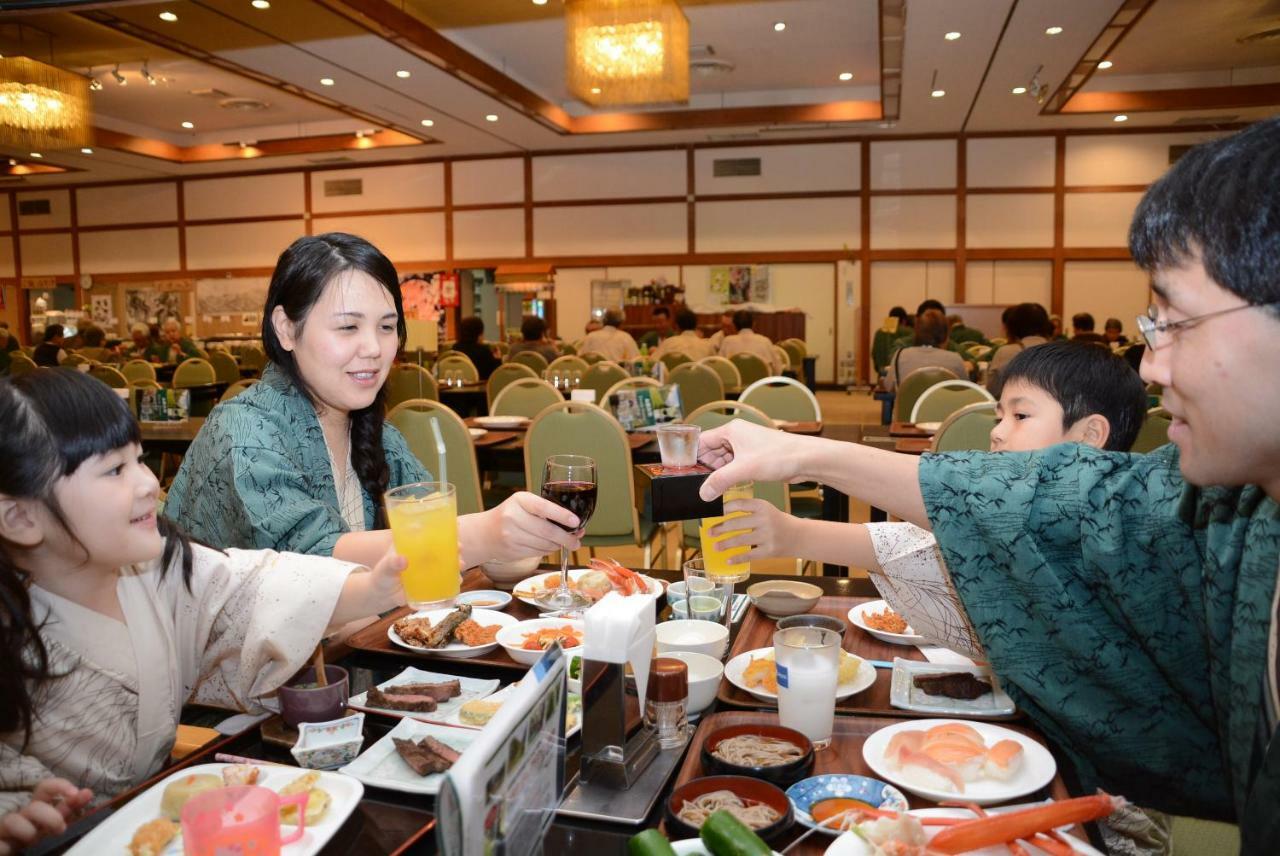 Kurobe Kanko Hotel Omacsi Kültér fotó